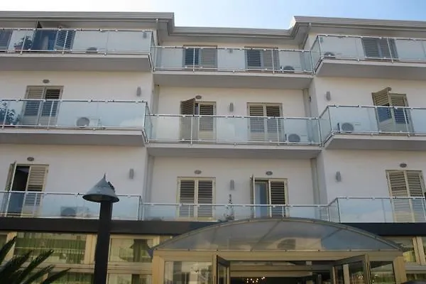 Hotel Marechiaro-1